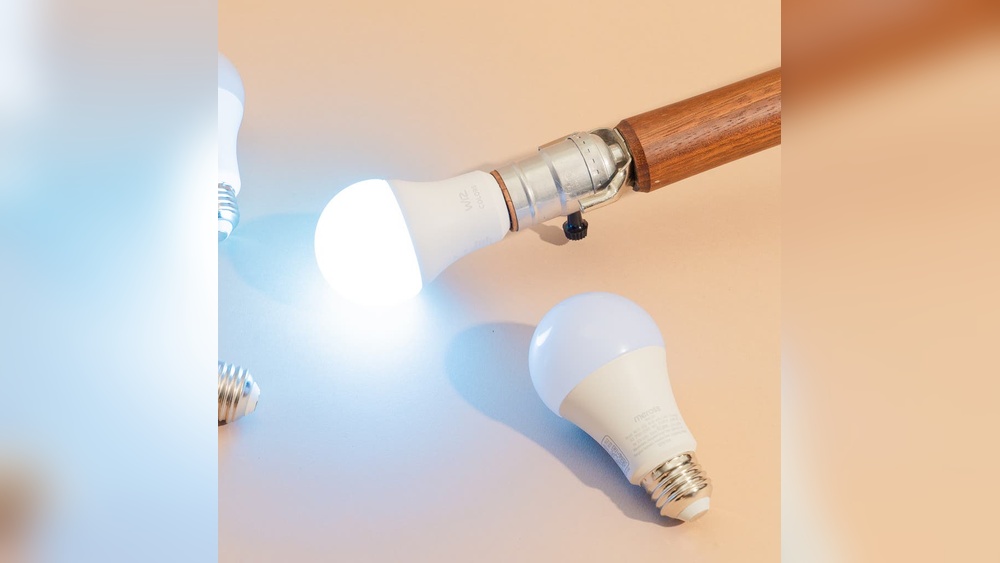 Can Smart Bulbs Be Used In Any Lamp